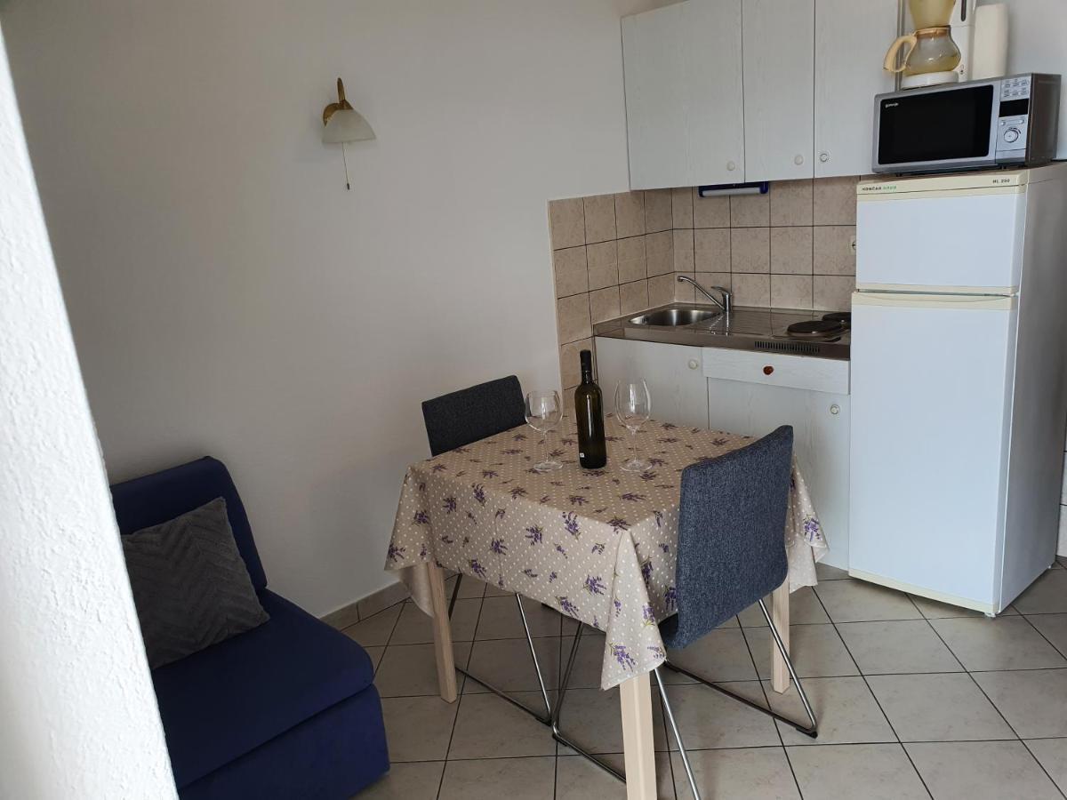 Apartments Jelica Слатине Экстерьер фото